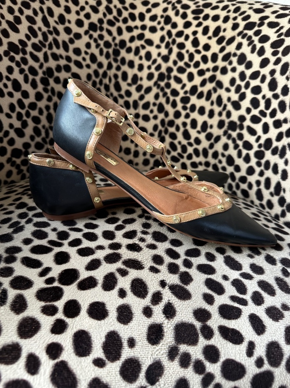 Halogen Black/Tan Studded Trim flats - Picture 9 of 11